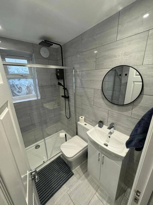 Modern 5 Bed Near Excel -Big Ben Villa Londra Exterior foto